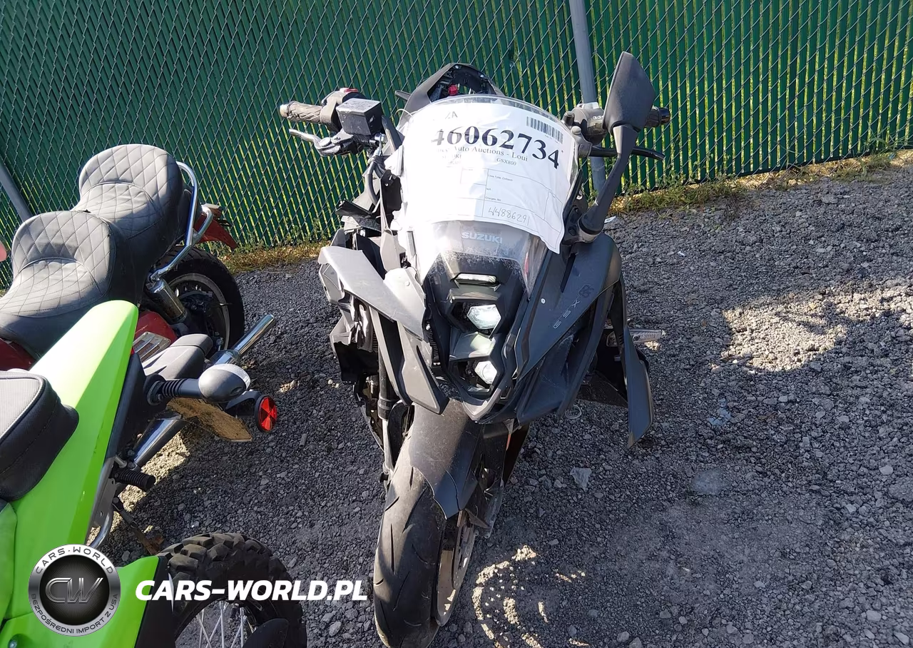 2025 Suzuki Gsx800 F VIN:JS1EM13B1S7102327 - 5