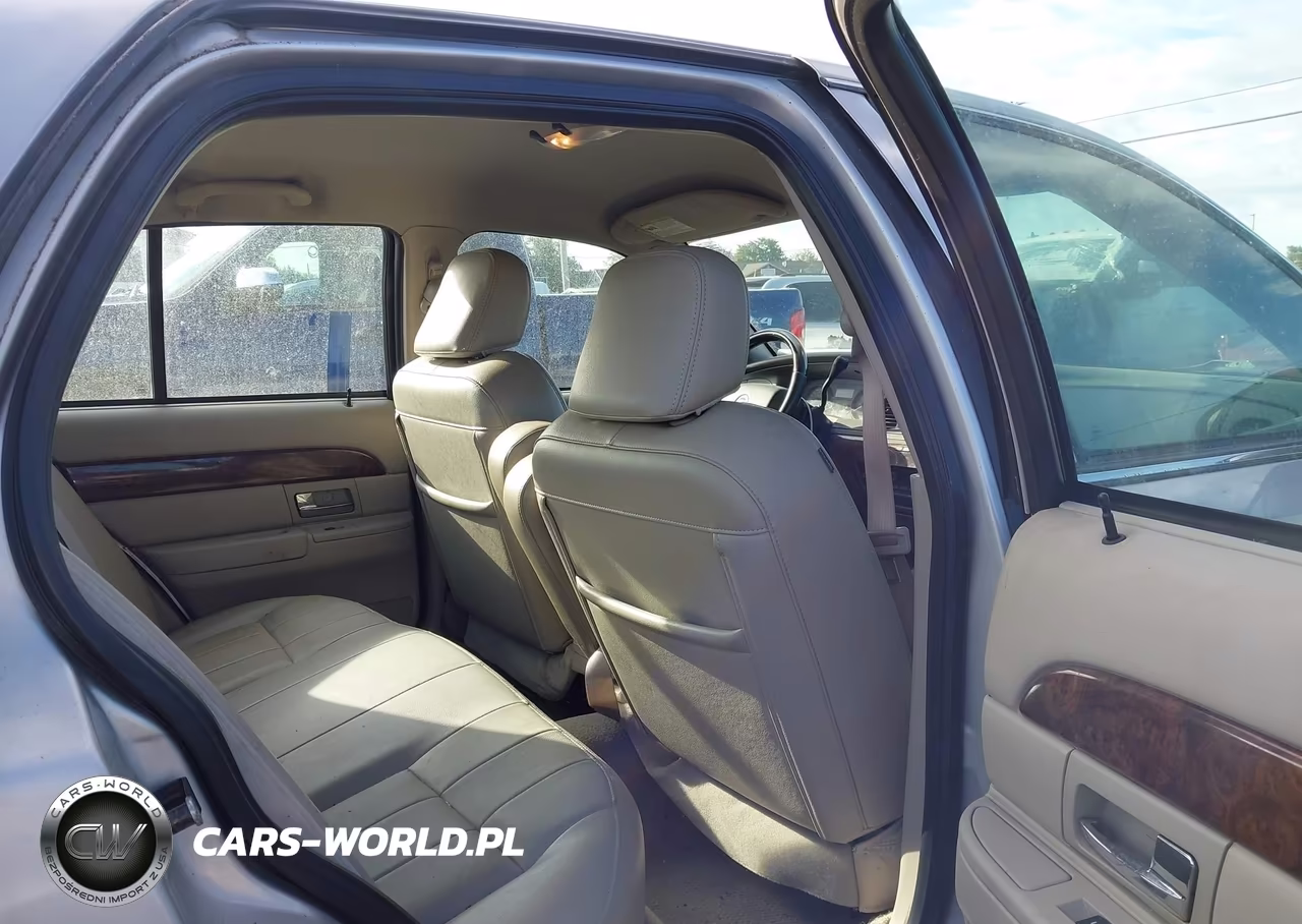 2010 Mercury Grand Marquis Ls (Fleet Only) VIN:2MEBM7FV3AX600943 - 8