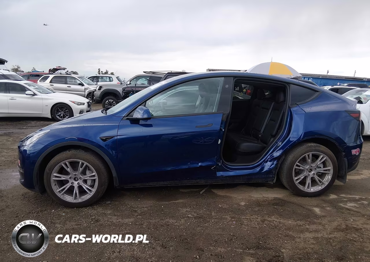 2023 Tesla Model Y Awd-Long Range Dual Motor All-Wheel Drive VIN:7SAYGDEE8PF949076 - 14