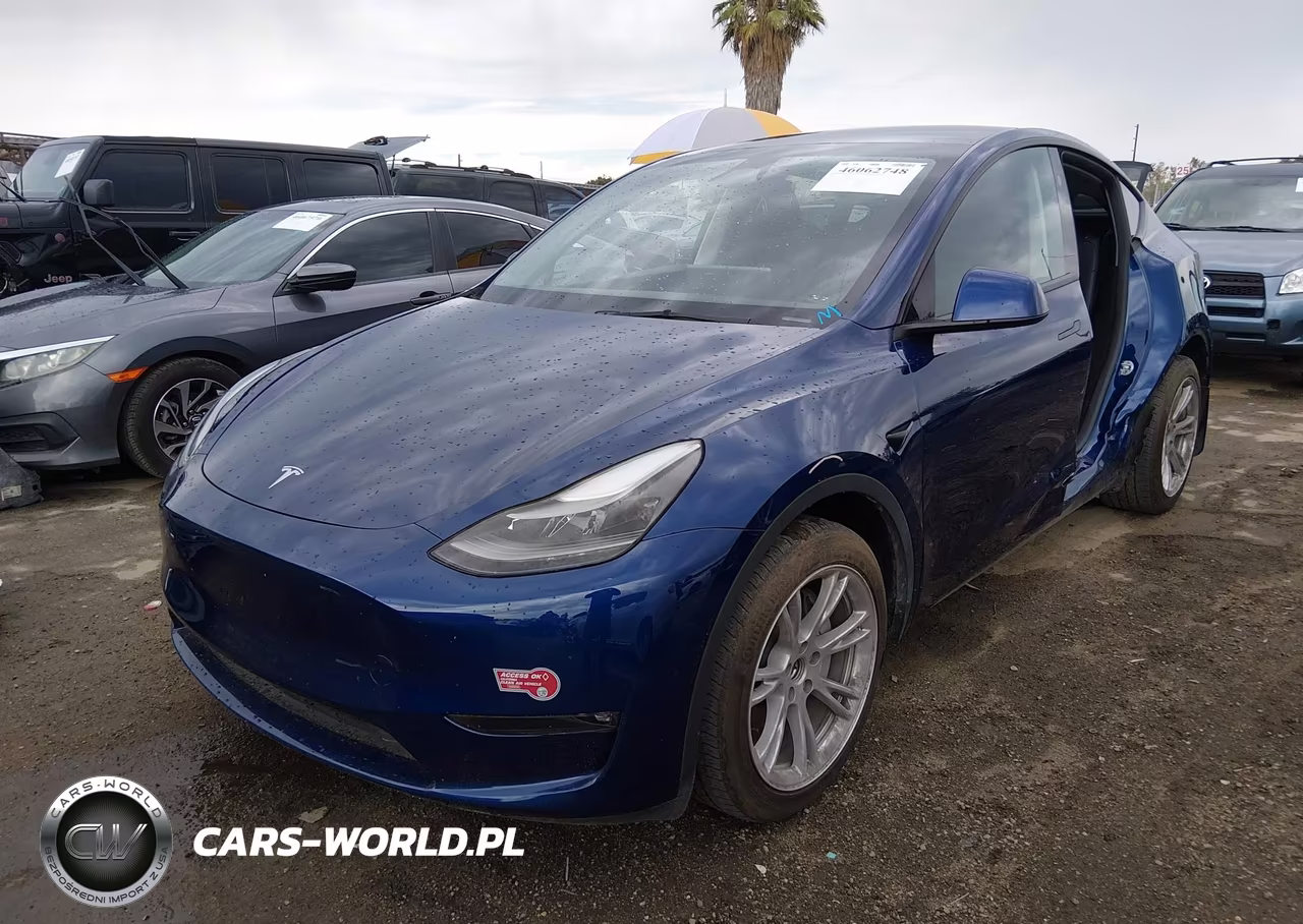 2023 Tesla Model Y Awd-Long Range Dual Motor All-Wheel Drive VIN:7SAYGDEE8PF949076 - 2