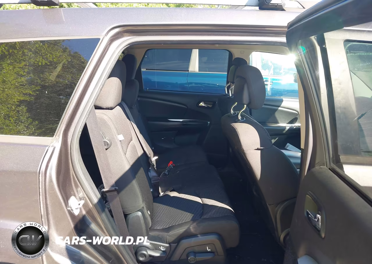 2017 Dodge Journey Sxt Awd VIN:3C4PDDBG8HT618301 - 8