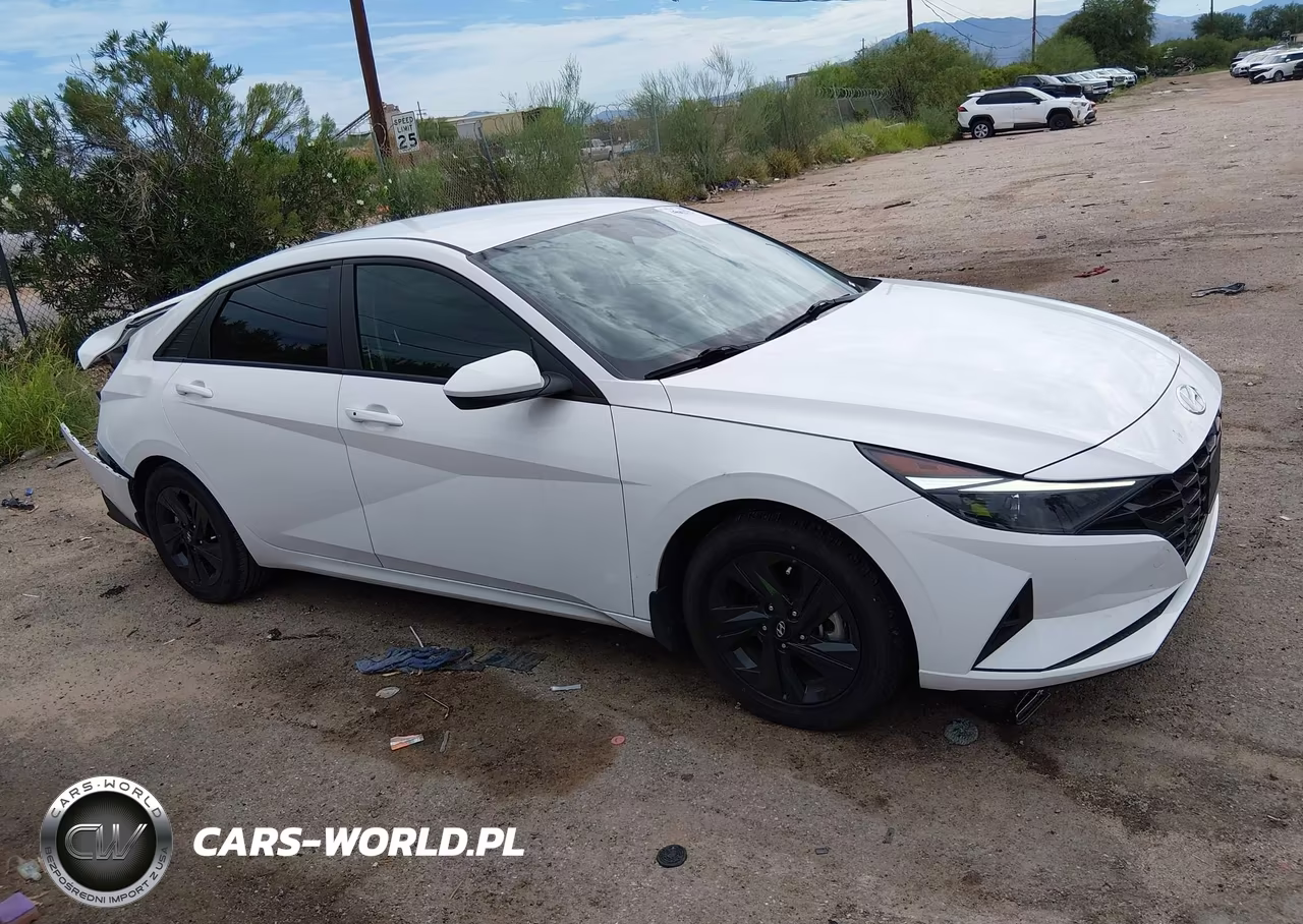 2023 Hyundai Elantra Hybrid Blue VIN:KMHLM4AJXPU059376 - 13
