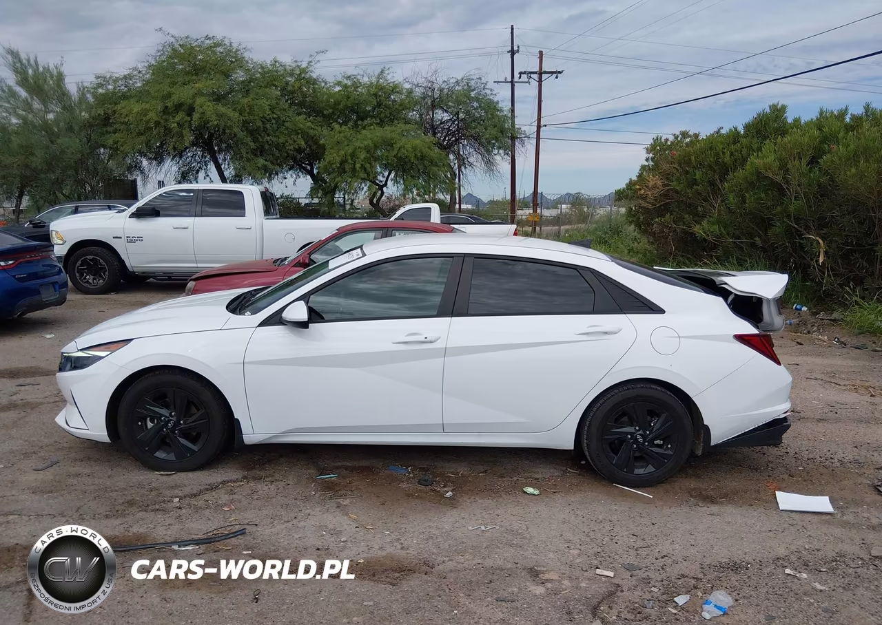 2023 Hyundai Elantra Hybrid Blue VIN:KMHLM4AJXPU059376 - 14