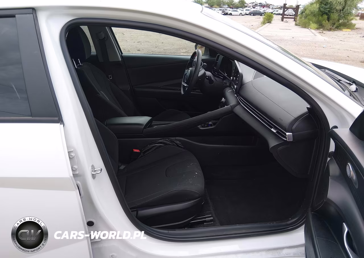 2023 Hyundai Elantra Hybrid Blue VIN:KMHLM4AJXPU059376 - 5