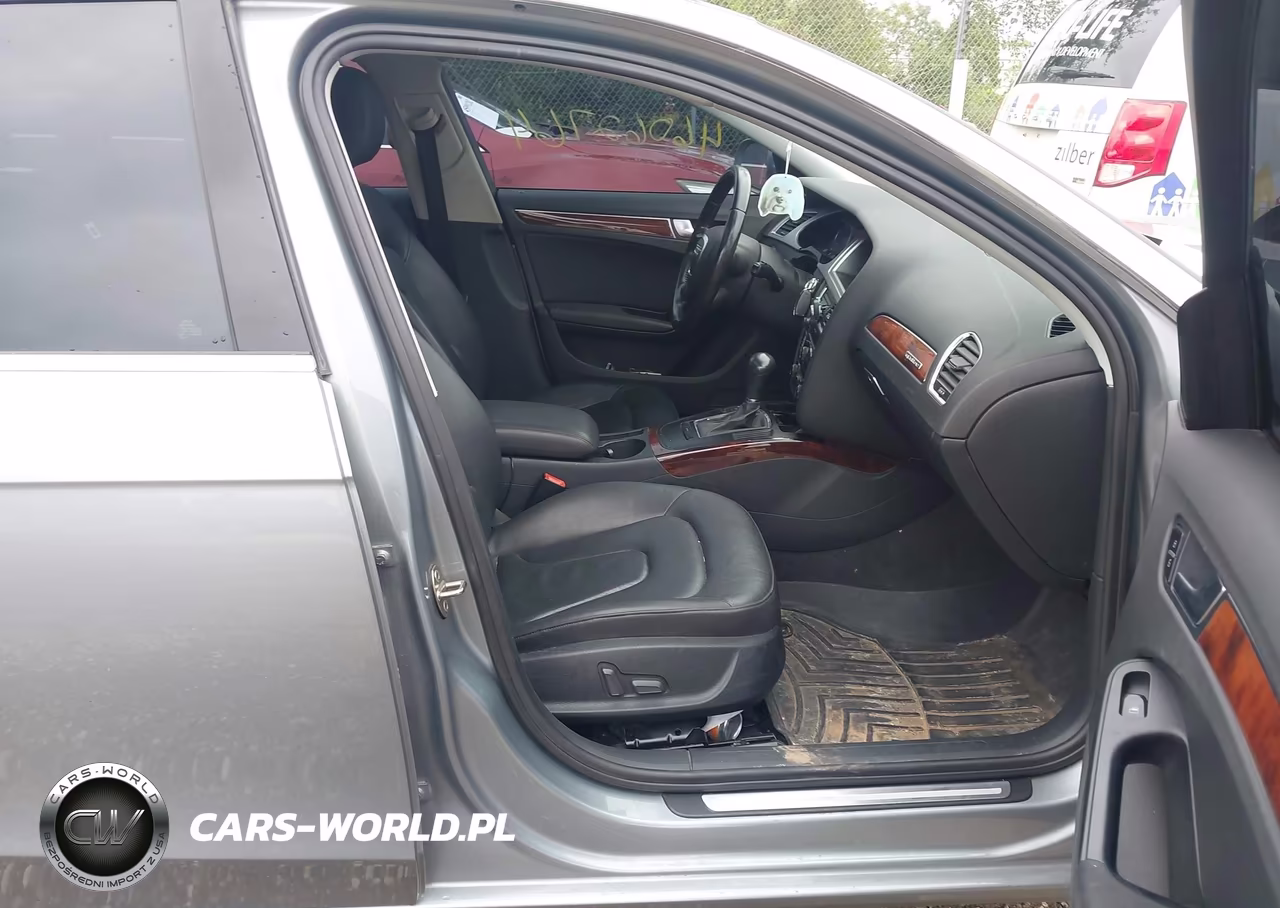 2010 Audi A4 2.0T Premium VIN:WAUFFAFL3AN016971 - 5