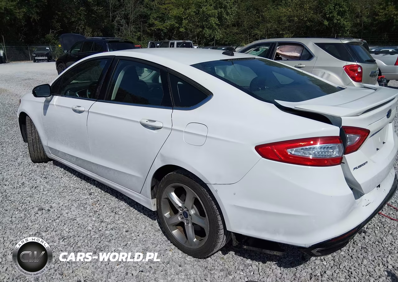 2015 Ford Fusion Se VIN:3FA6P0H9XFR200861 - 3