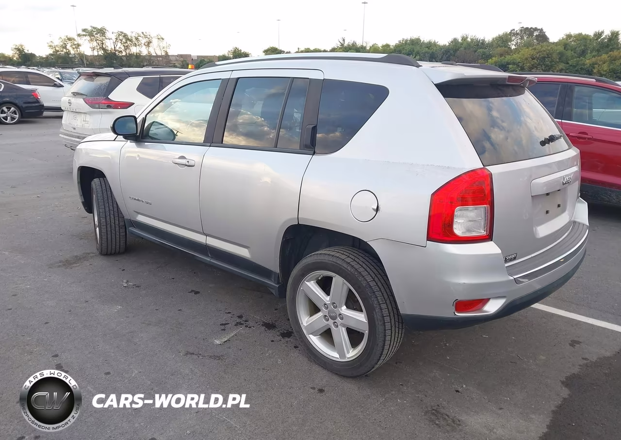 2012 Jeep Compass Limited VIN:1C4NJCCB7CD688044 - 3