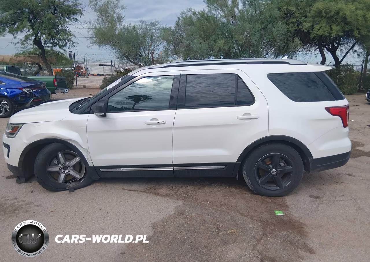 2019 Ford Explorer Xlt VIN:1FM5K7D82KGA09717 - 14