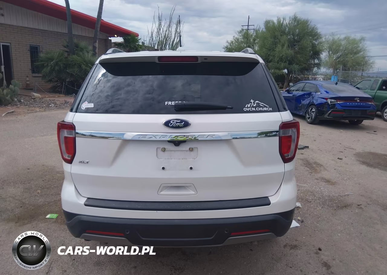 2019 Ford Explorer Xlt VIN:1FM5K7D82KGA09717 - 16
