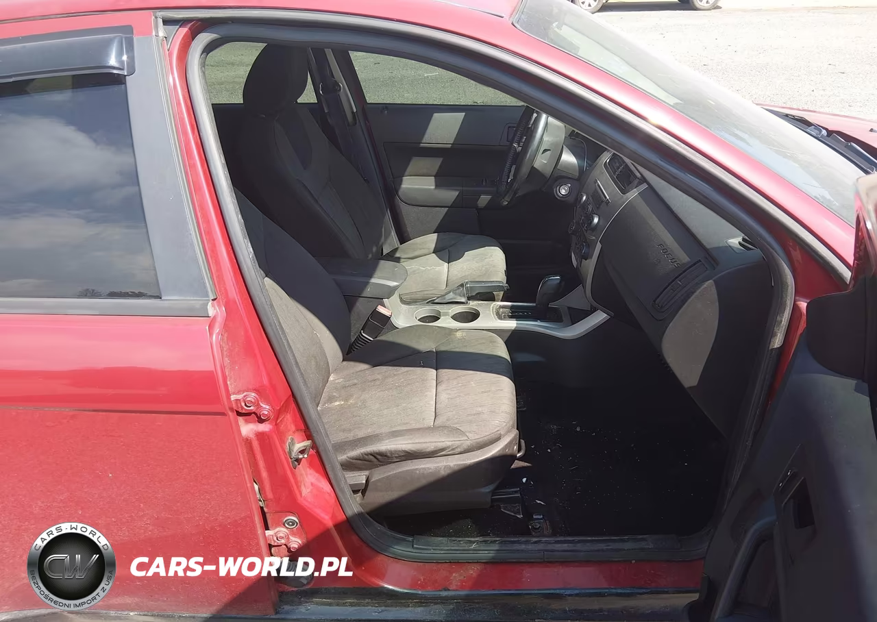 2009 Ford Focus Se VIN:1FAHP35N39W154061 - 5