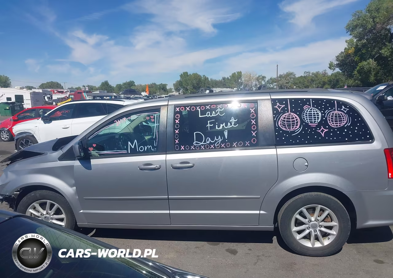 2015 Dodge Grand Caravan Sxt VIN:2C4RDGCG9FR624097 - 14