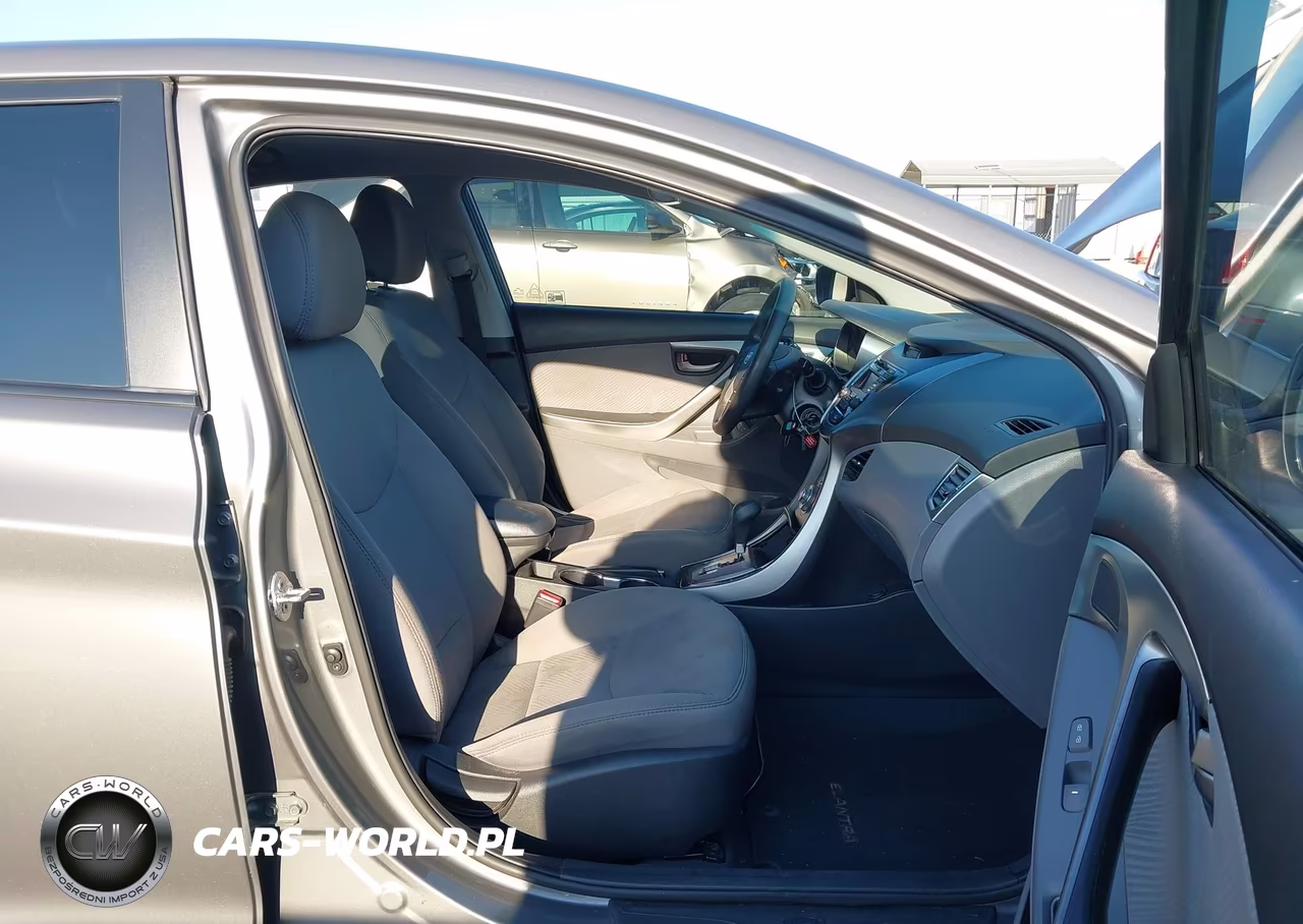 2013 Hyundai Elantra Gls VIN:5NPDH4AE7DH299989 - 5