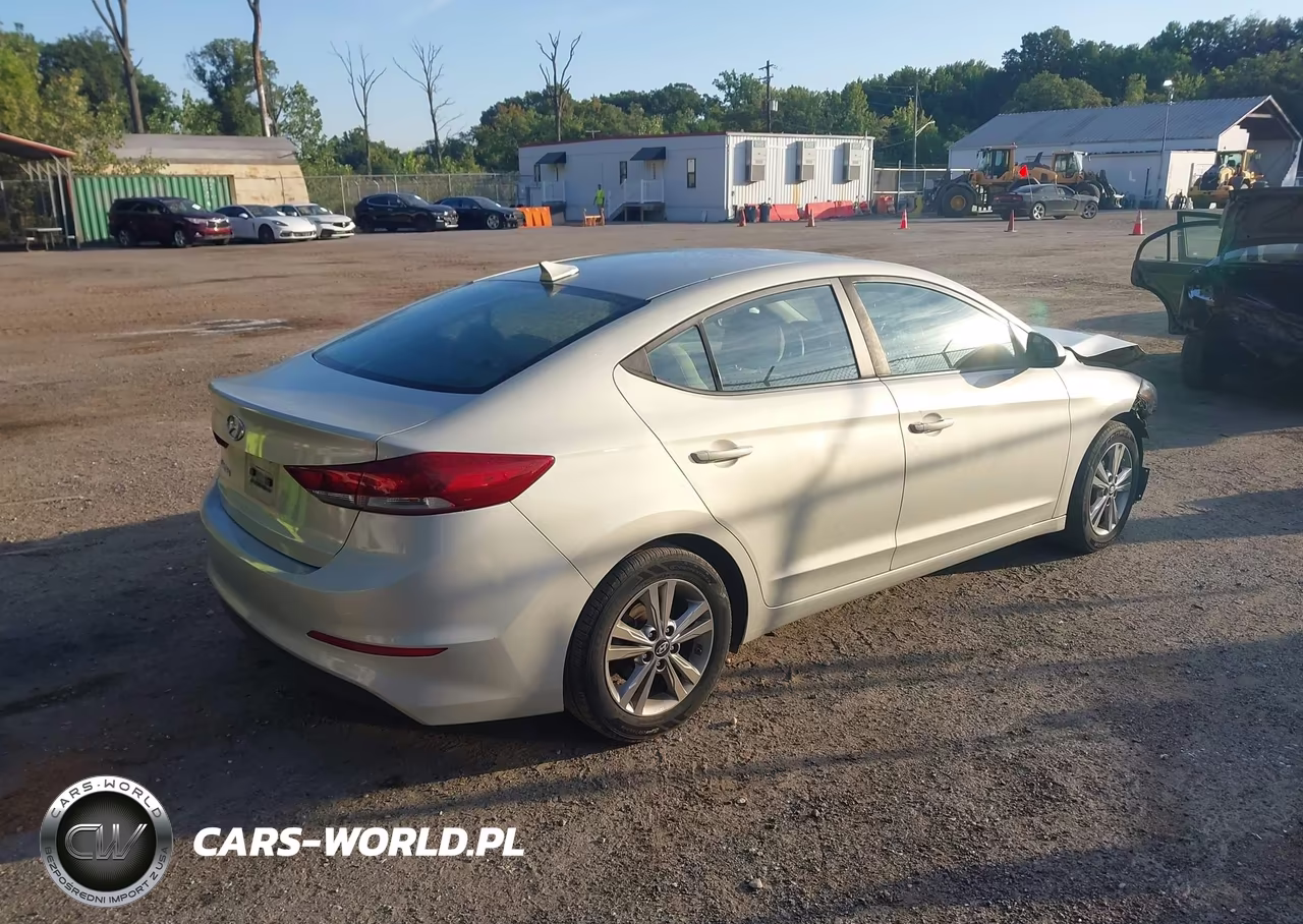 2018 Hyundai Elantra Sel VIN:KMHD84LF8JU535844 - 4
