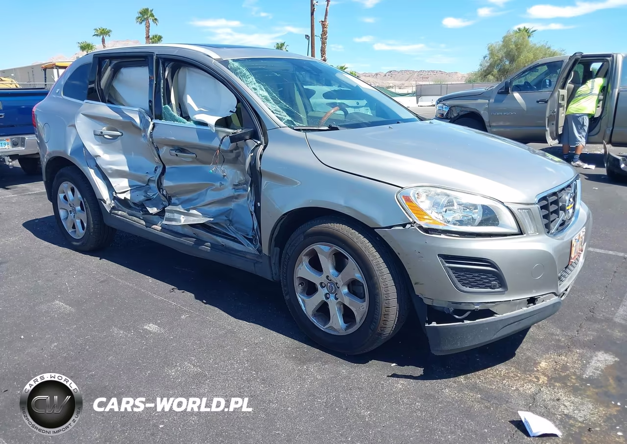 2012 Volvo Xc60 3.2-3.2 Platinum-3.2 Premier-3.2 Premier Plus VIN:YV4940DLXC2290611 - 1
