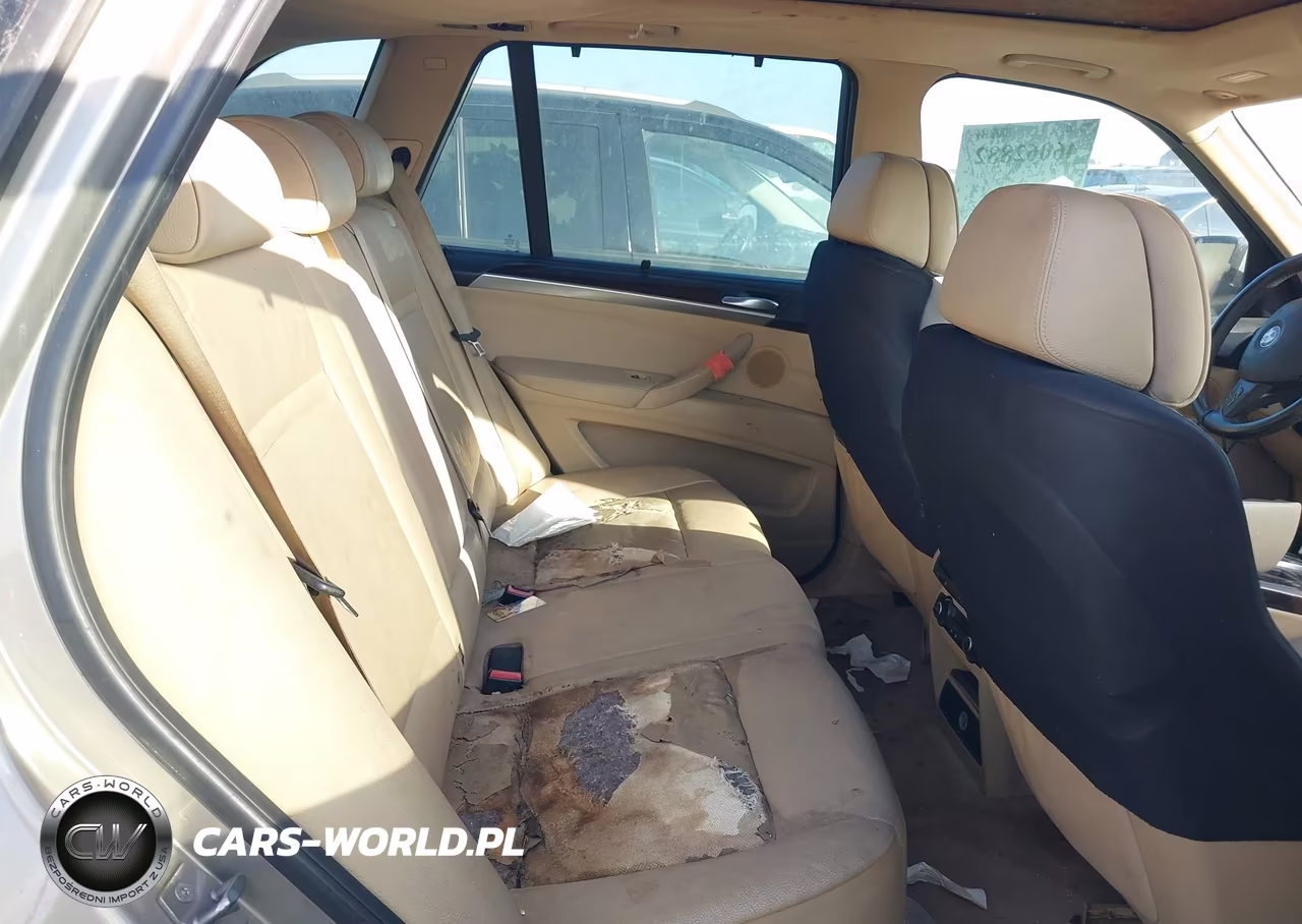 2010 BMW X5 xDrive35D VIN:5UXFF0C54ALT76084 - 8