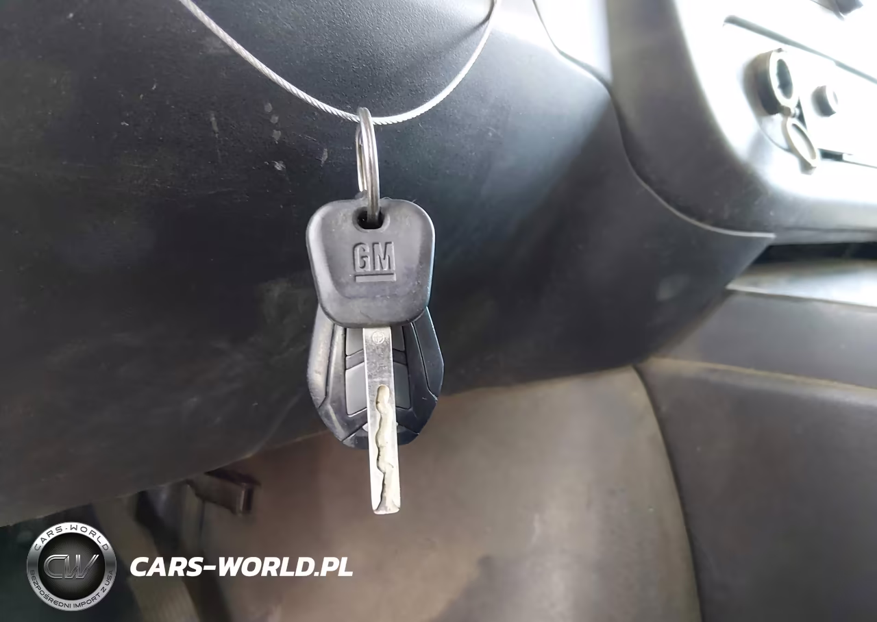 2017 Chevrolet Express Cutaway Work Van VIN:1GB0GRFG7H1101079 - 11