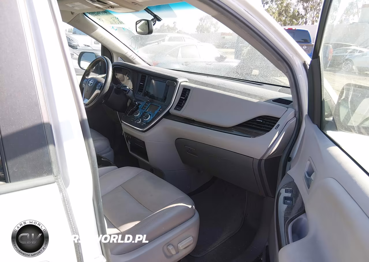 2017 Toyota Sienna Xle 8 Passenger VIN:5TDYZ3DC9HS812713 - 5