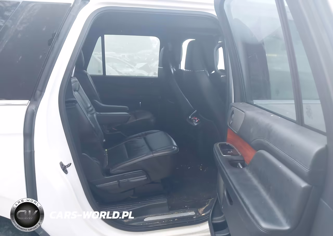 2018 Lincoln Navigator L Reserve VIN:5LMJJ3LT9JEL09939 - 8