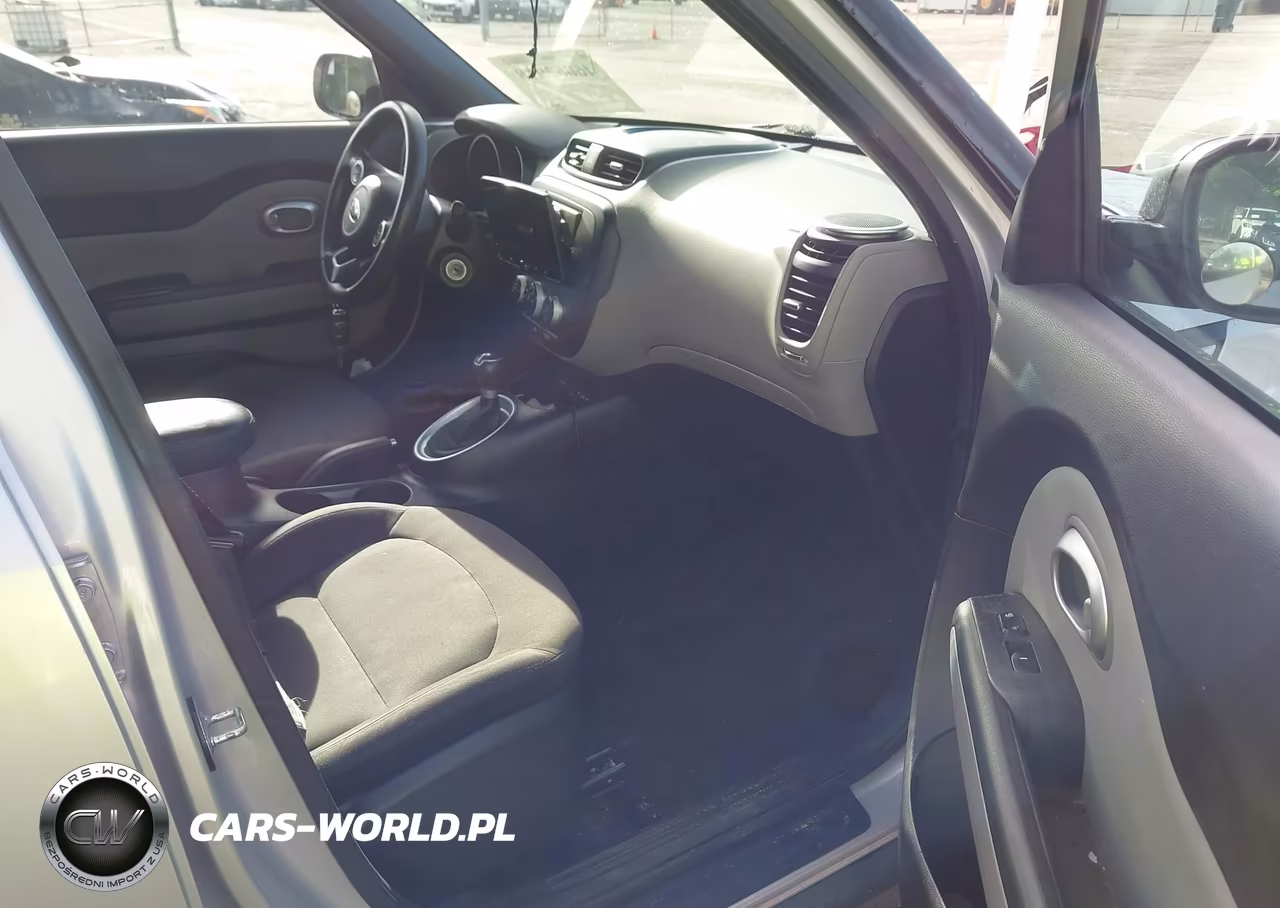 2016 Kia Soul VIN:KNDJN2A2XG7842900 - 5