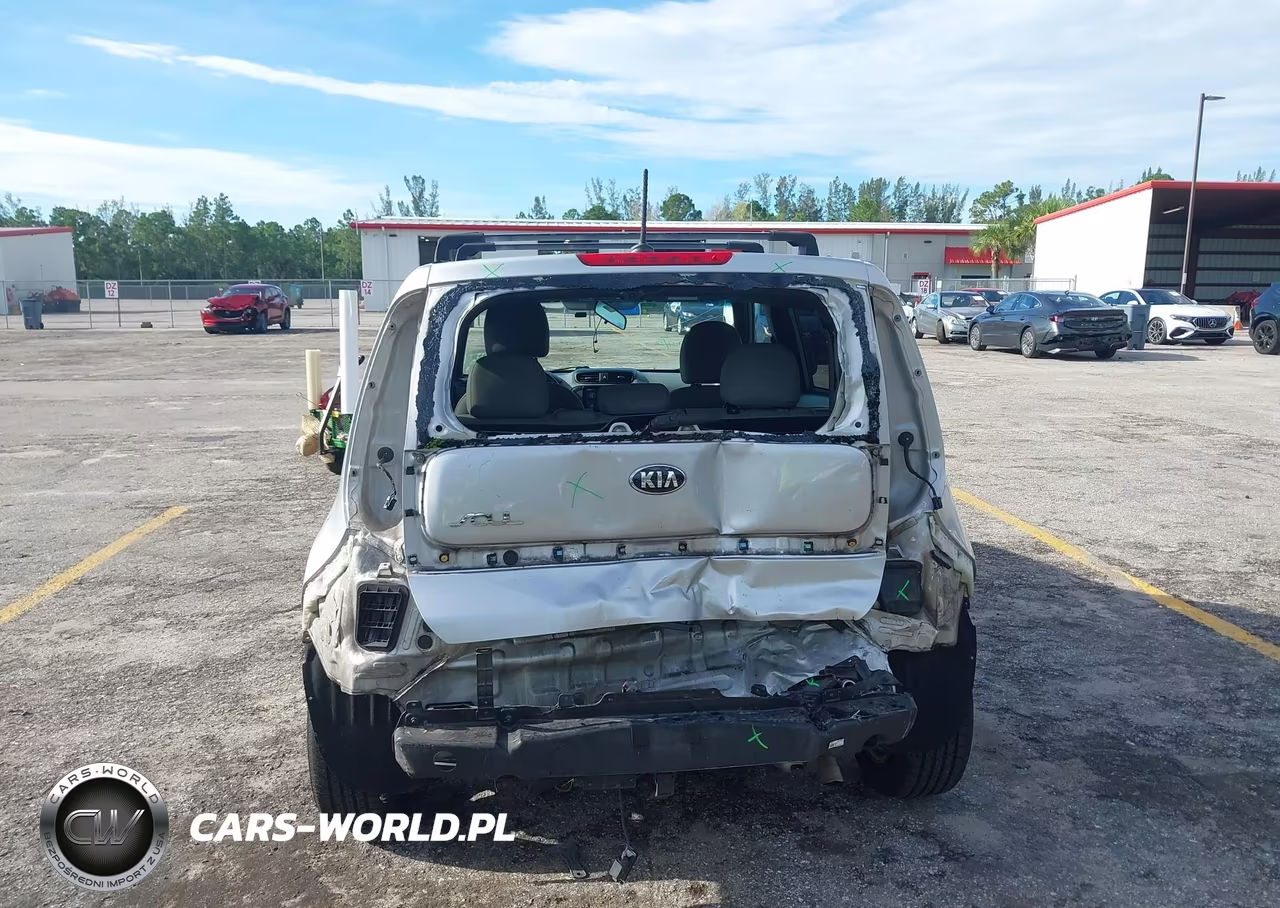 2016 Kia Soul VIN:KNDJN2A2XG7842900 - 6