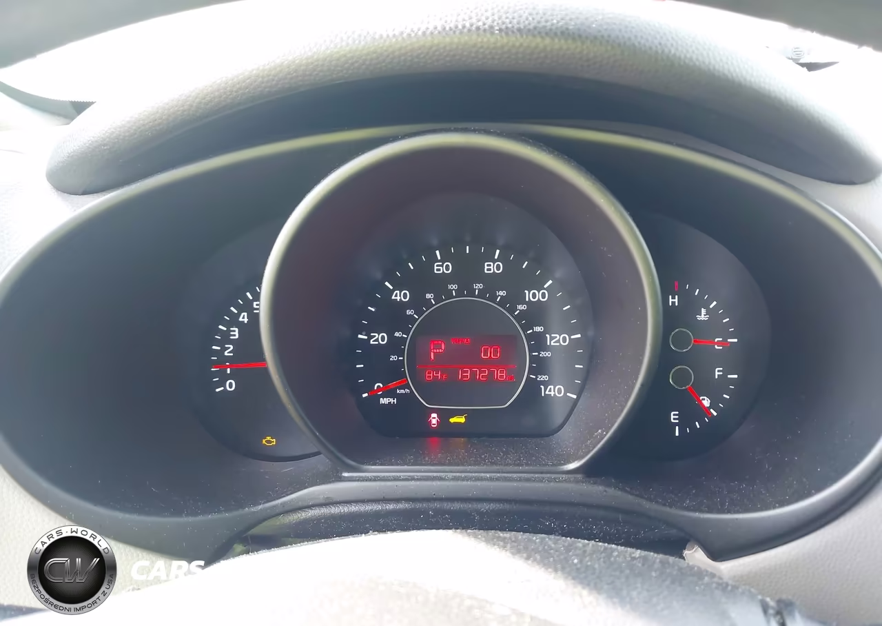 2016 Kia Soul VIN:KNDJN2A2XG7842900 - 7
