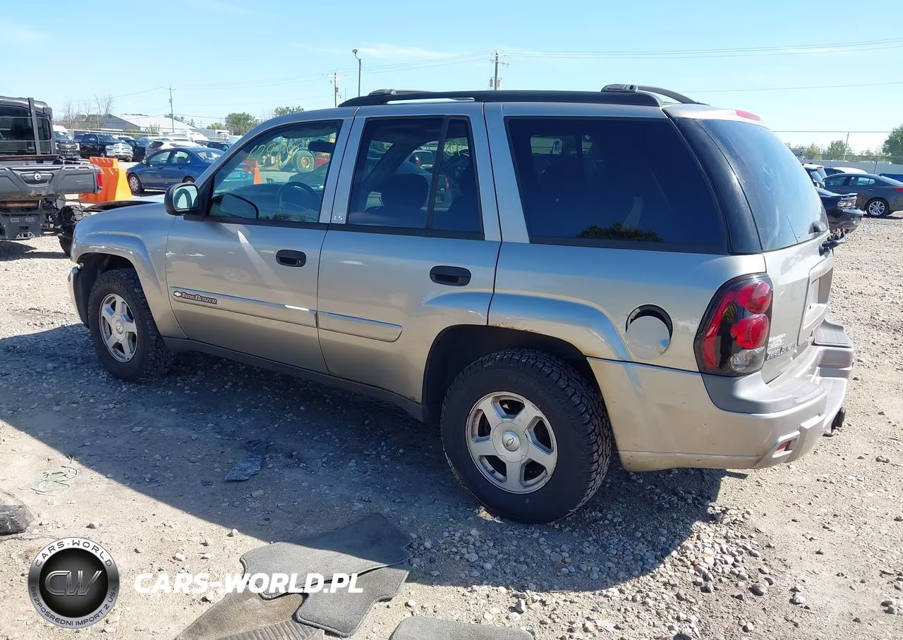 2002 Chevrolet Trailblazer Ls VIN:1GNDT13S022501206 - 3
