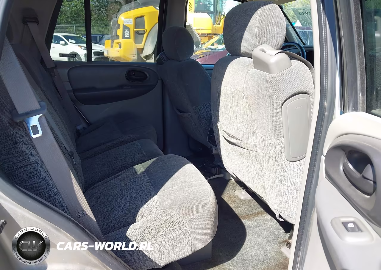 2002 Chevrolet Trailblazer Ls VIN:1GNDT13S022501206 - 8