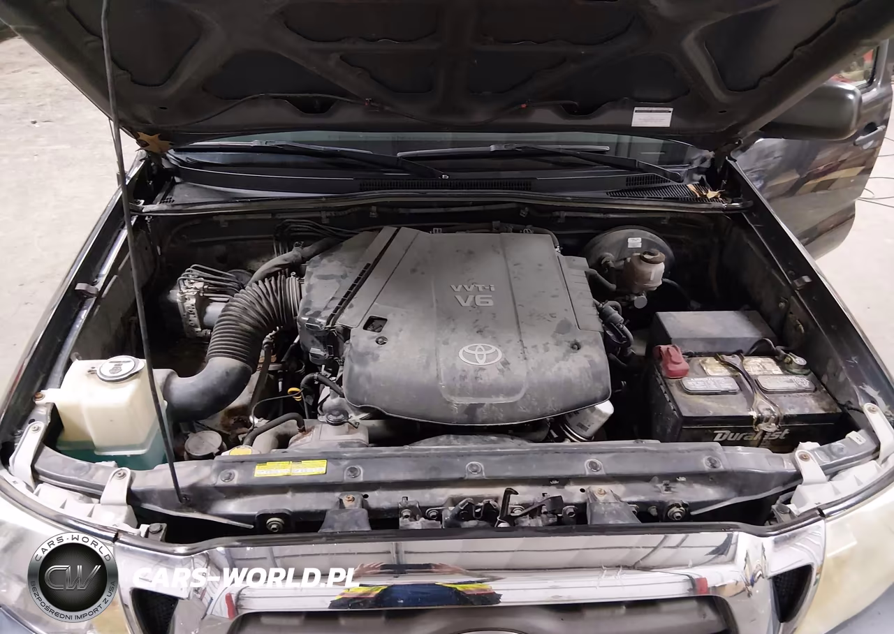 2010 Toyota Tacoma Base V6 VIN:5TEUU4EN5AZ684093 - 10