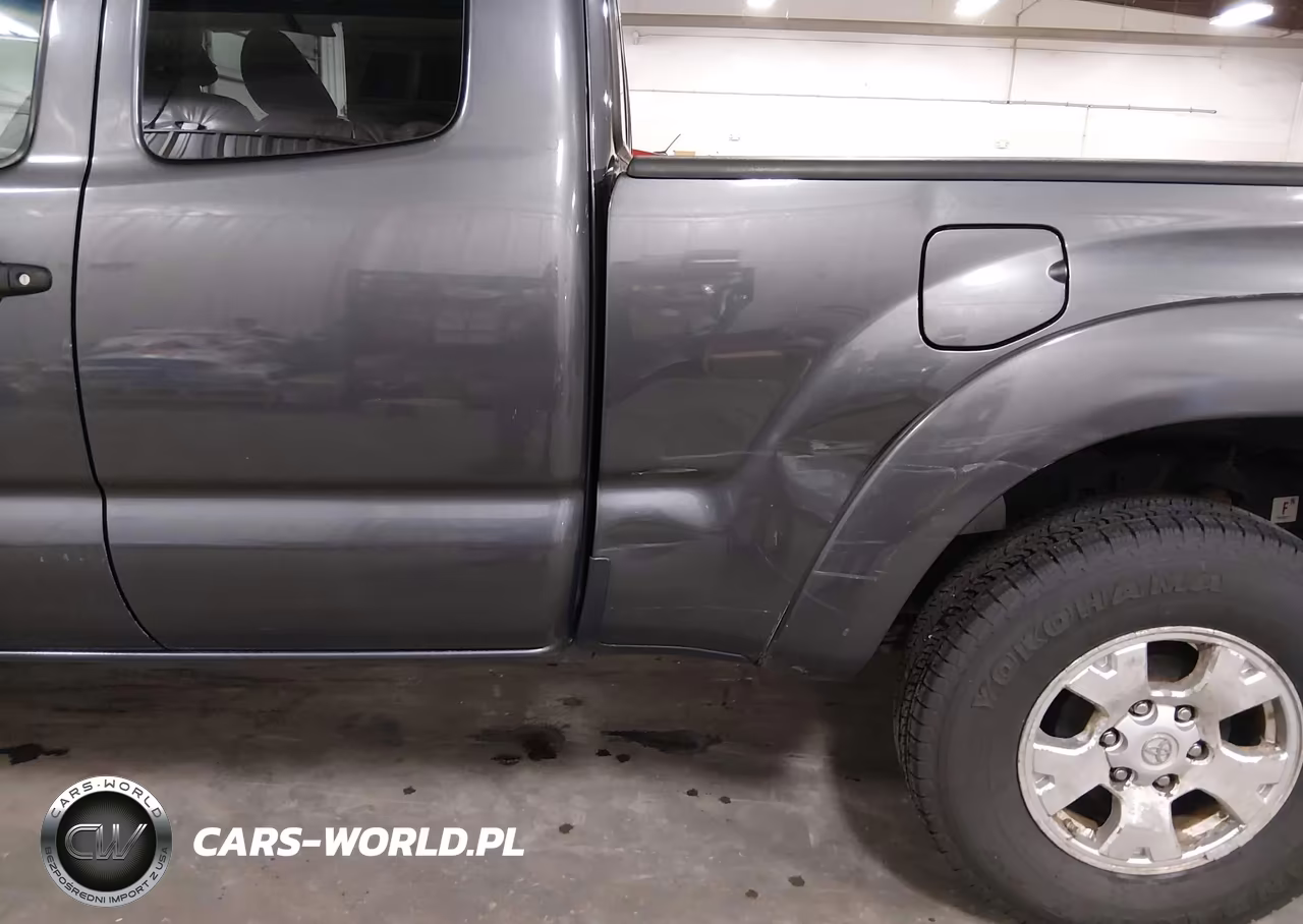 2010 Toyota Tacoma Base V6 VIN:5TEUU4EN5AZ684093 - 18
