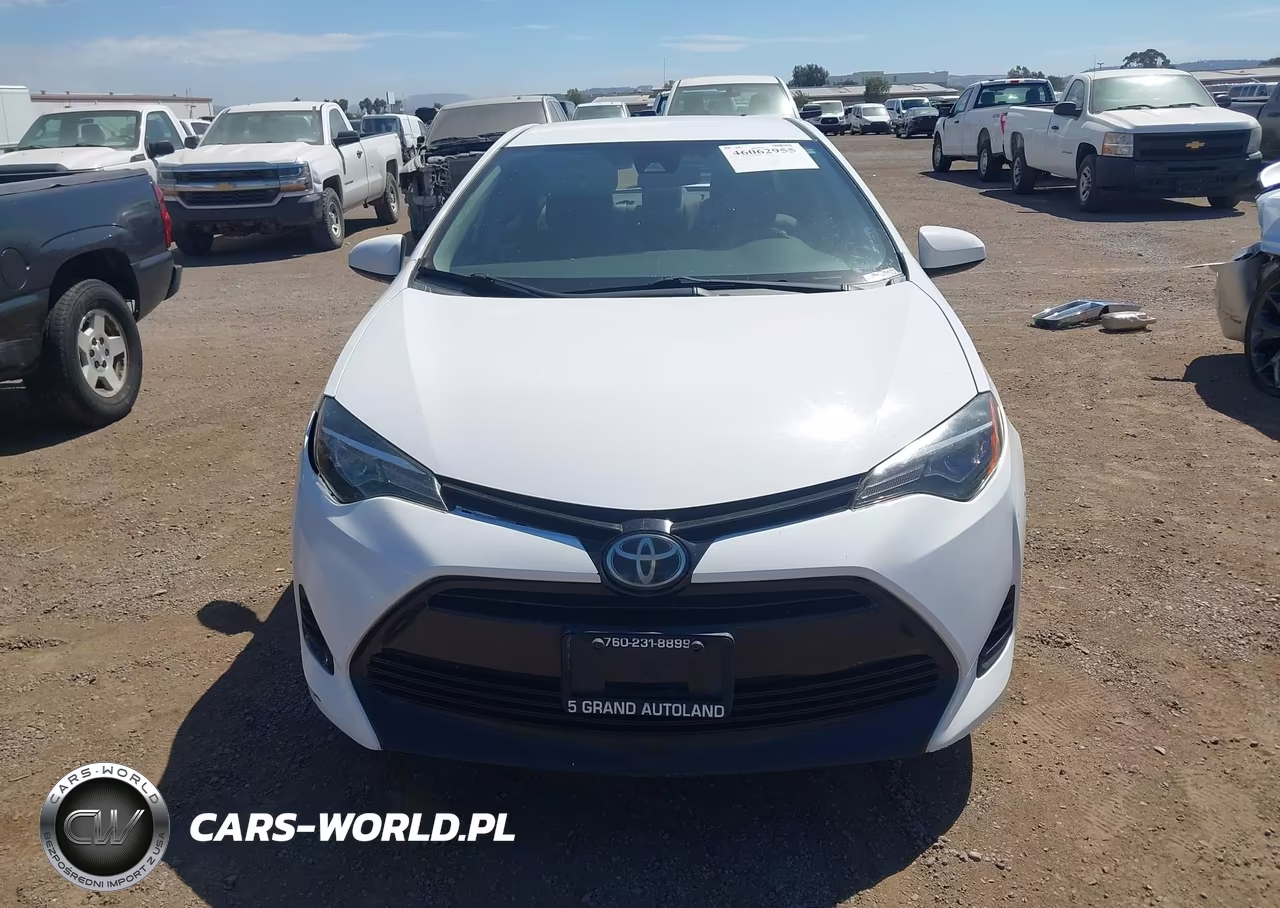 2017 Toyota Corolla Le VIN:2T1BURHE9HC925539 - 12