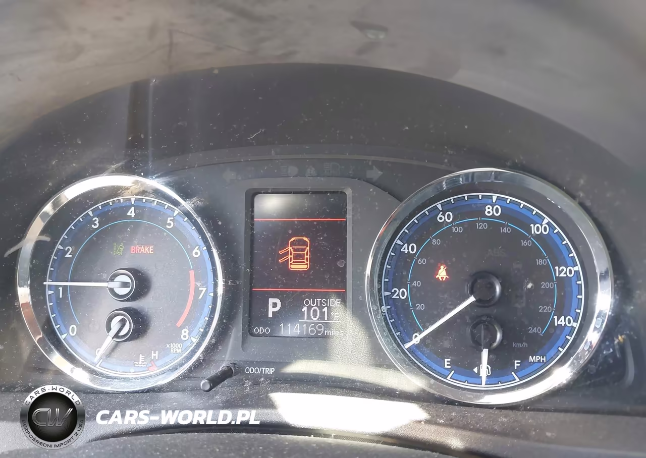 2017 Toyota Corolla Le VIN:2T1BURHE9HC925539 - 7