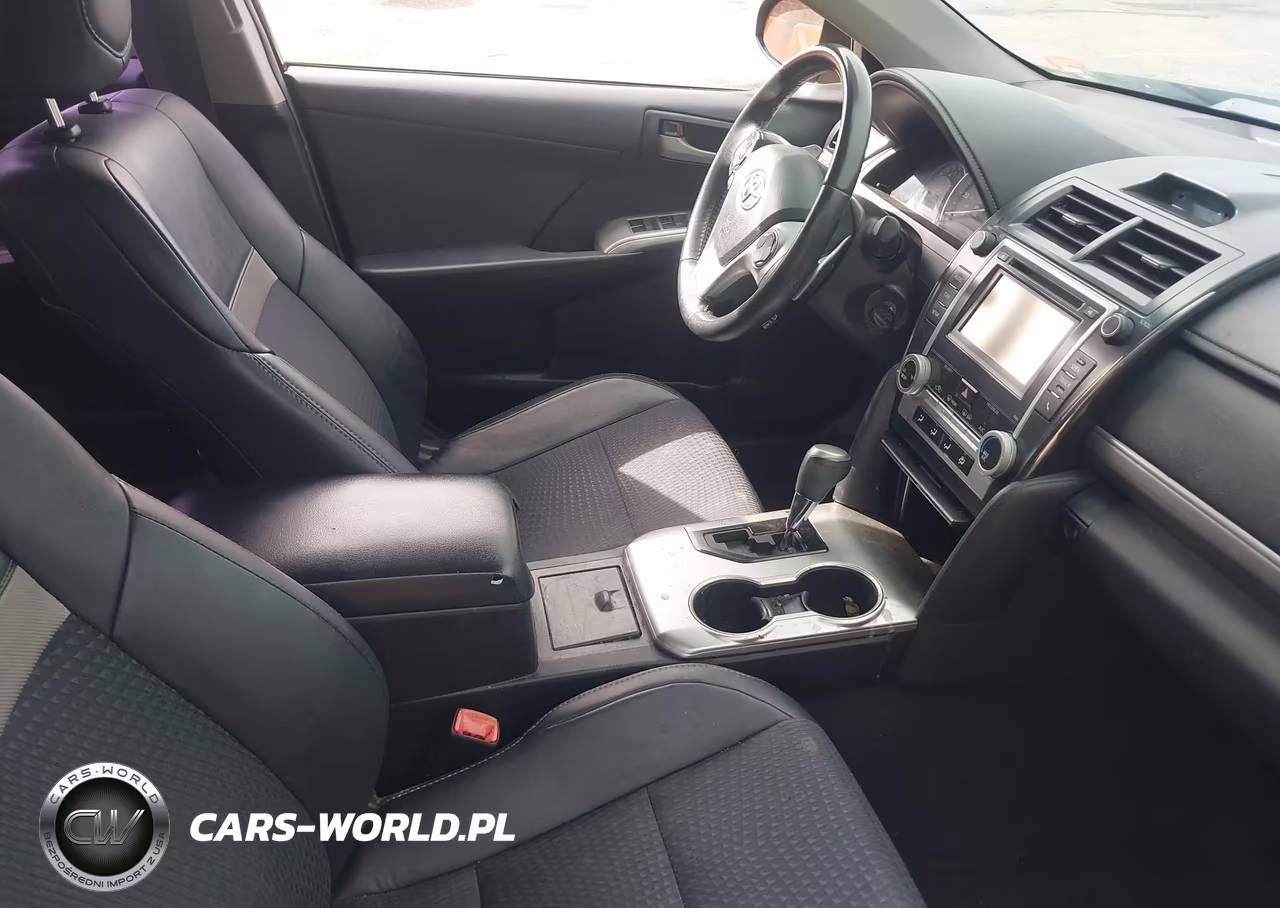 2014 Toyota Camry Se VIN:4T1BF1FK3EU829324 - 5