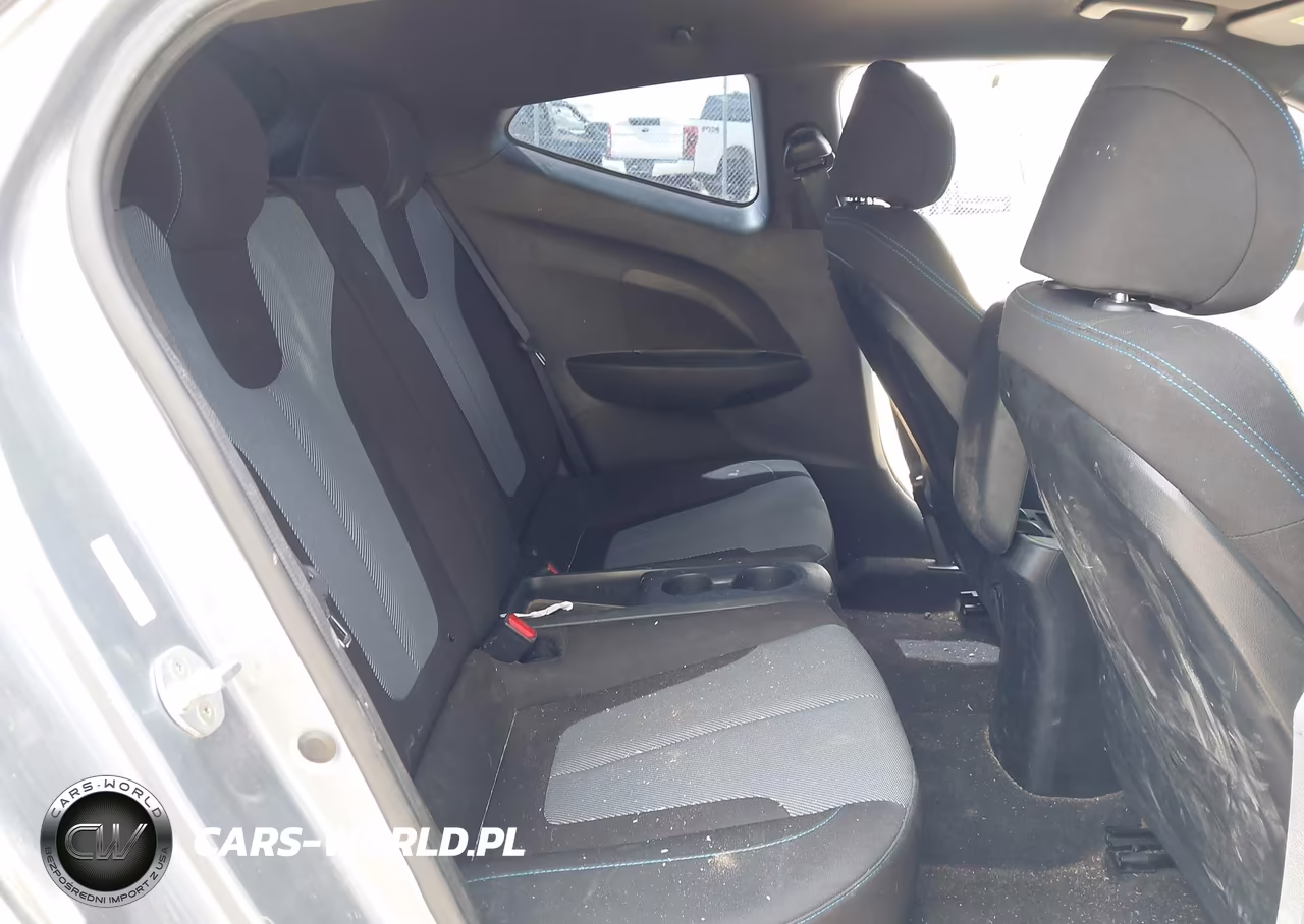2019 Hyundai Veloster 2.0 VIN:KMHTG6AF5KU006267 - 8