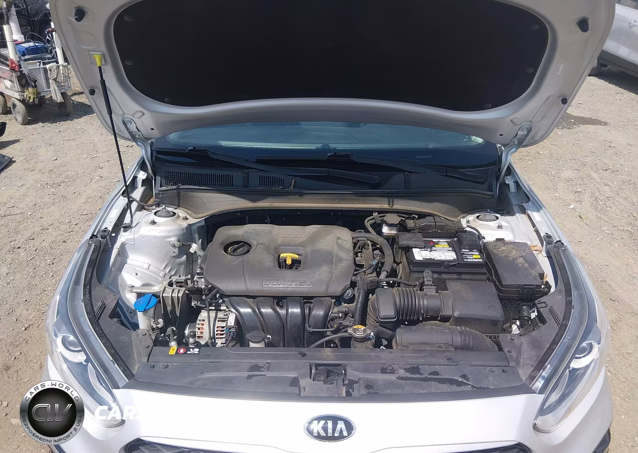 2021 Kia Forte Lxs VIN:3KPF24AD0ME308845 - 10