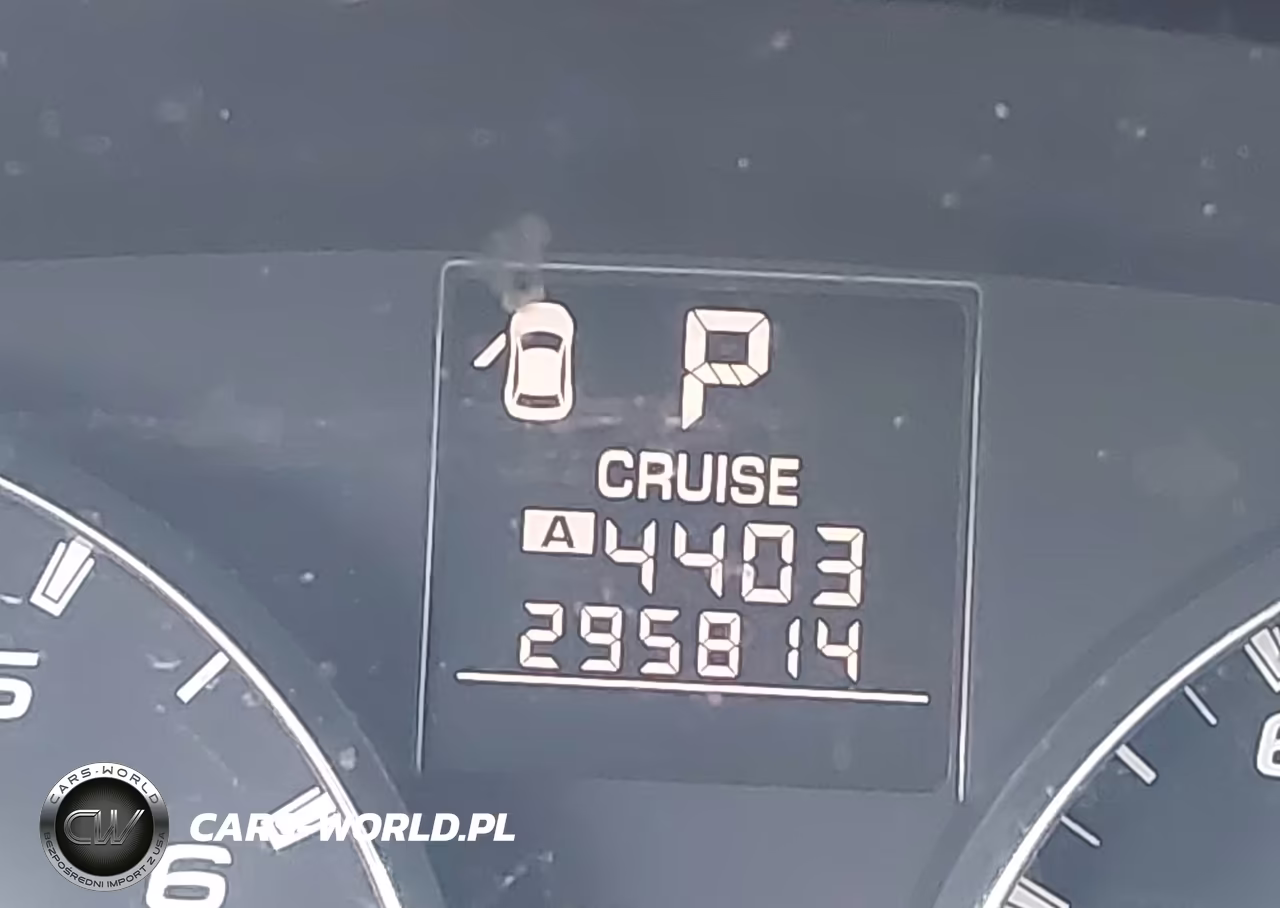 2011 Subaru Outback 3.6R Limited VIN:4S4BRDLC5B2315648 - 16
