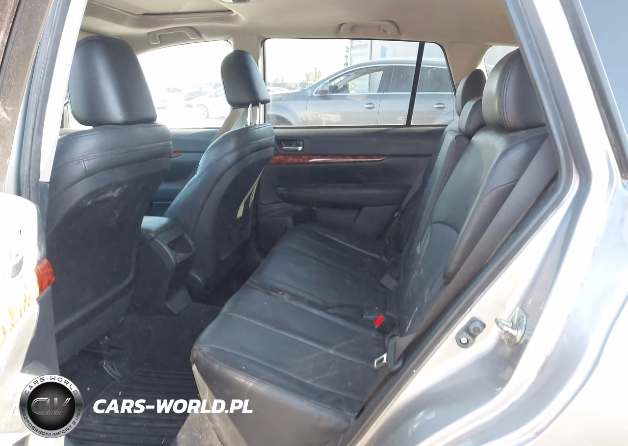 2011 Subaru Outback 3.6R Limited VIN:4S4BRDLC5B2315648 - 8