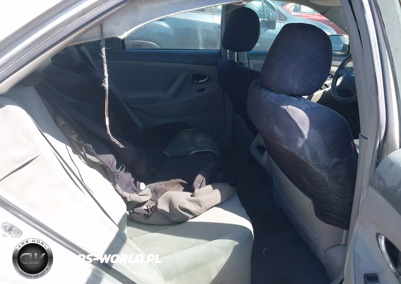 2009 Toyota Camry Le VIN:4T4BE46K19R128930 - 8