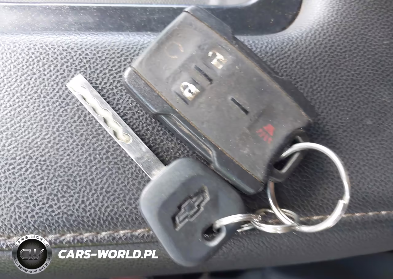 2018 Chevrolet Silverado 1500 1Lt VIN:1GCPCRECXJF211993 - 11