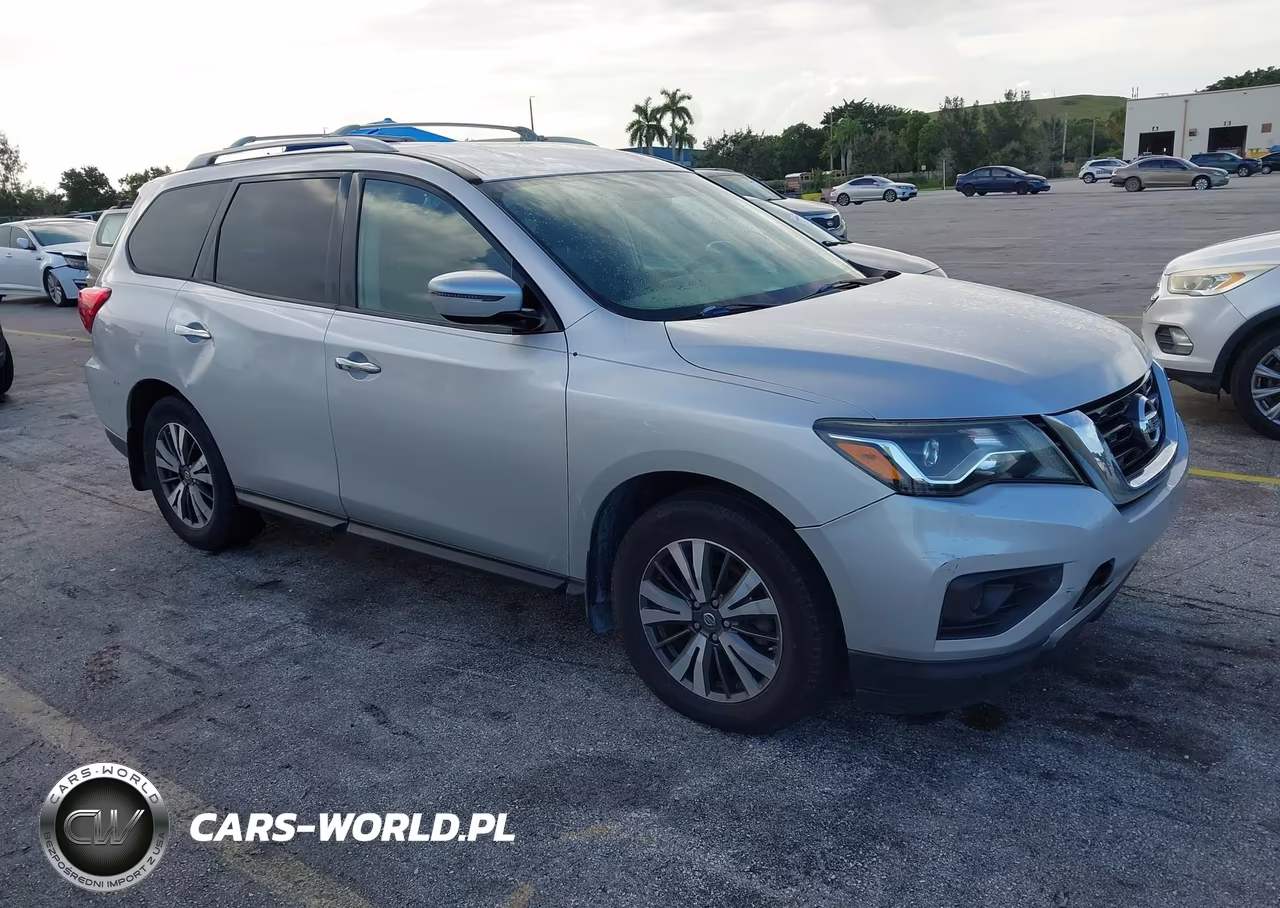 2017 Nissan Pathfinder S