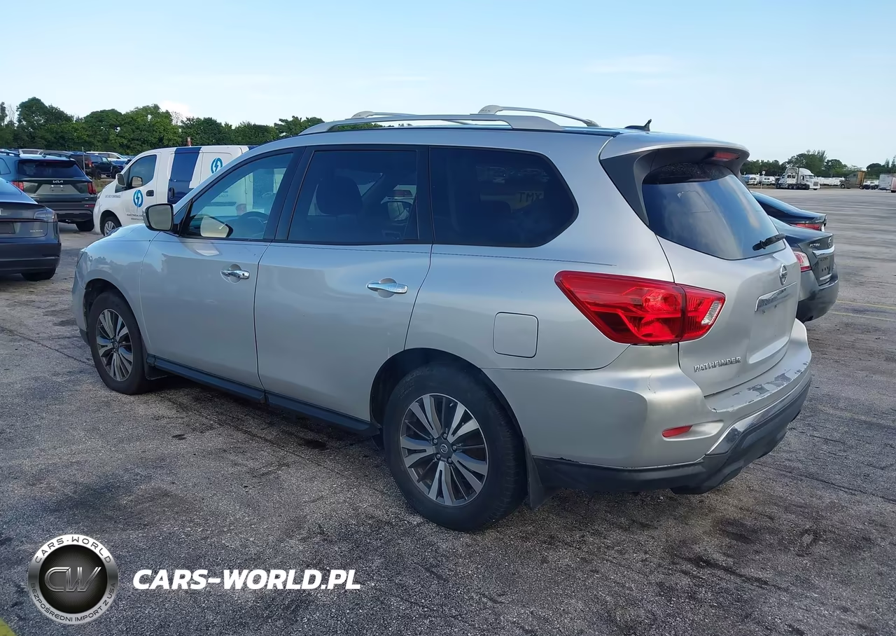 2017 Nissan Pathfinder S VIN:5N1DR2MN8HC913734 - 3