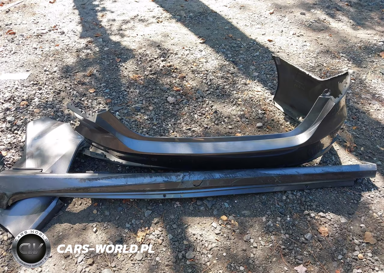 2018 Toyota Camry L VIN:4T1B11HK2JU598390 - 12