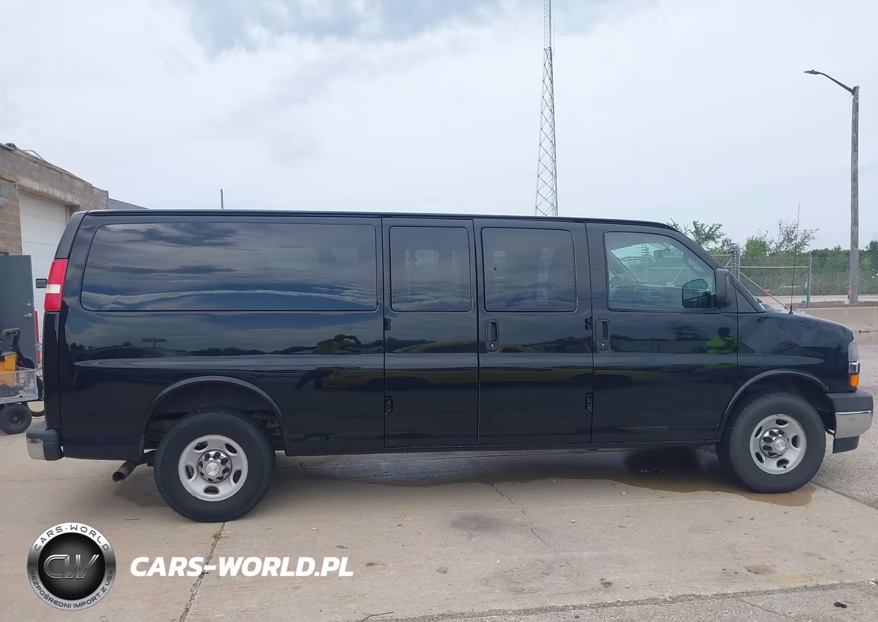 2017 Chevrolet Express 3500 Lt VIN:1GAZGPFG2H1269437 - 16