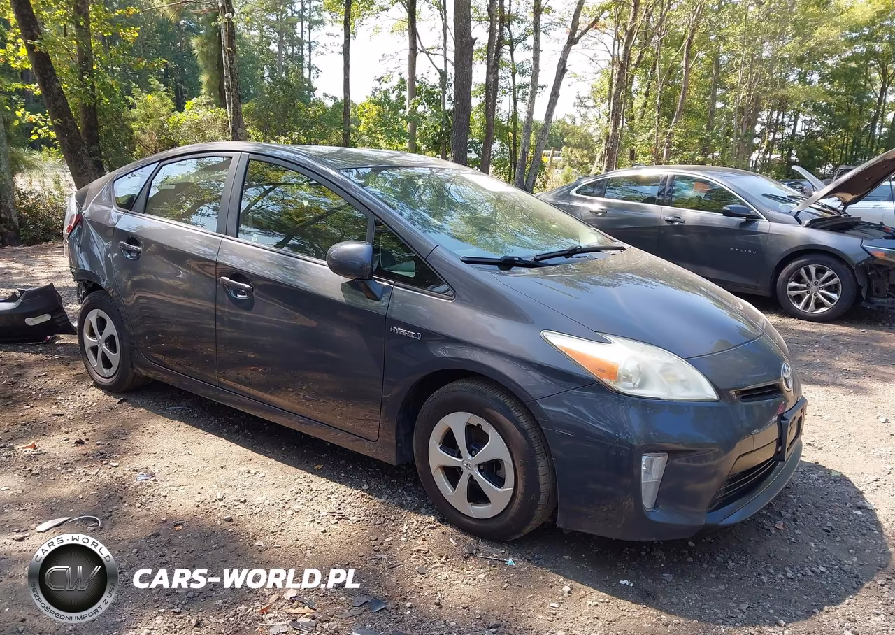 2013 Toyota Prius Two