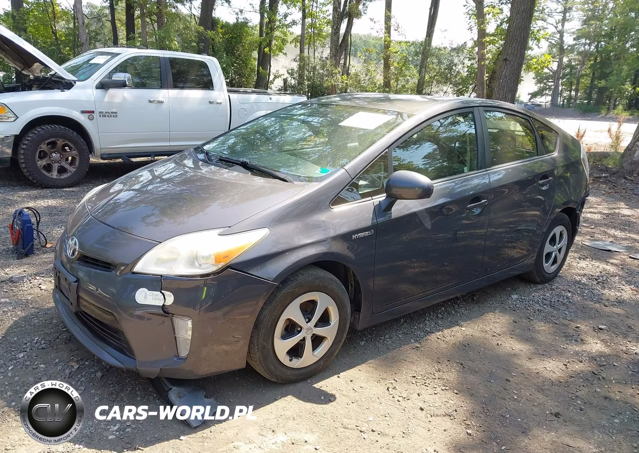 2013 Toyota Prius Two VIN:JTDKN3DU6D5664482 - 2
