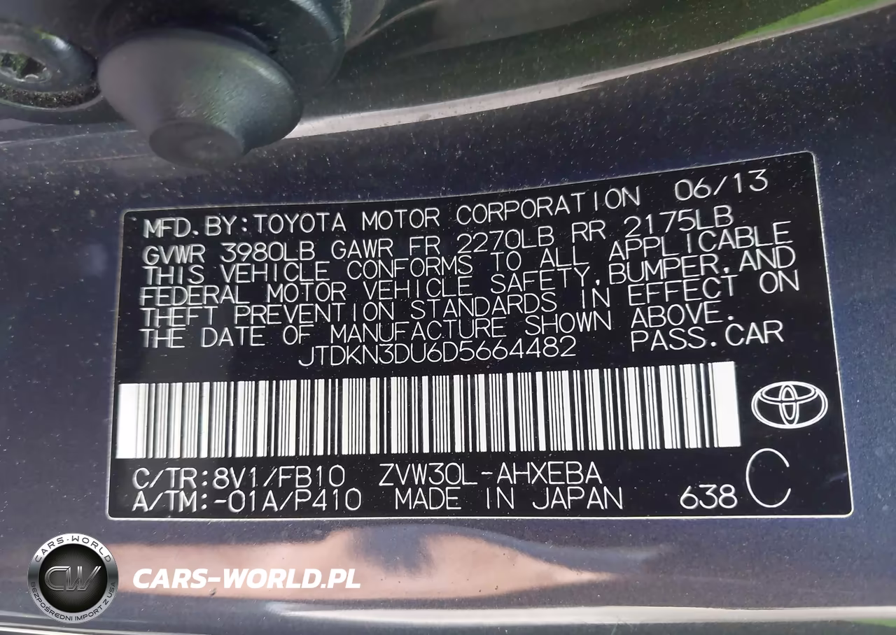 2013 Toyota Prius Two VIN:JTDKN3DU6D5664482 - 9