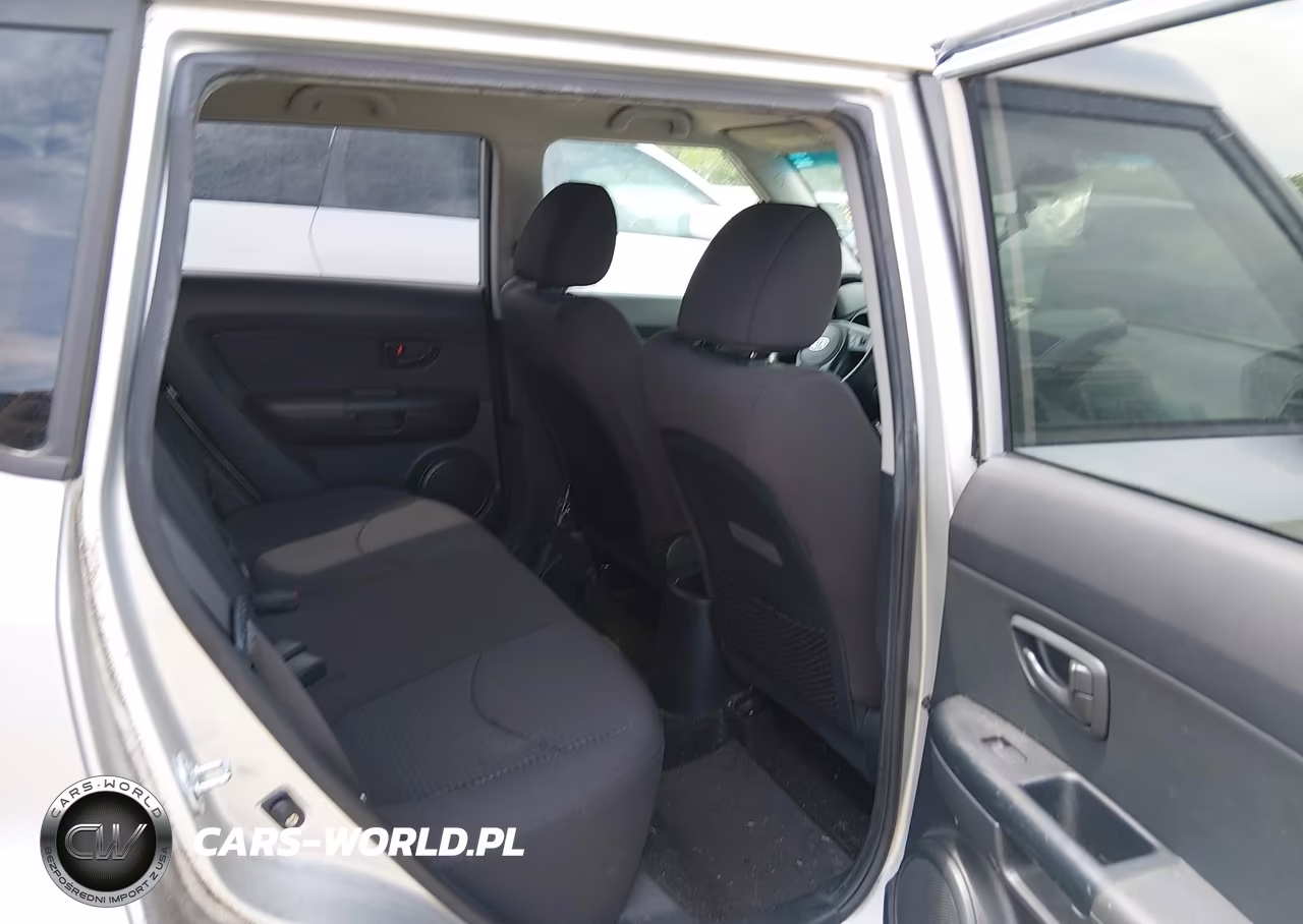 2012 Kia Soul VIN:KNDJT2A56C7453147 - 8
