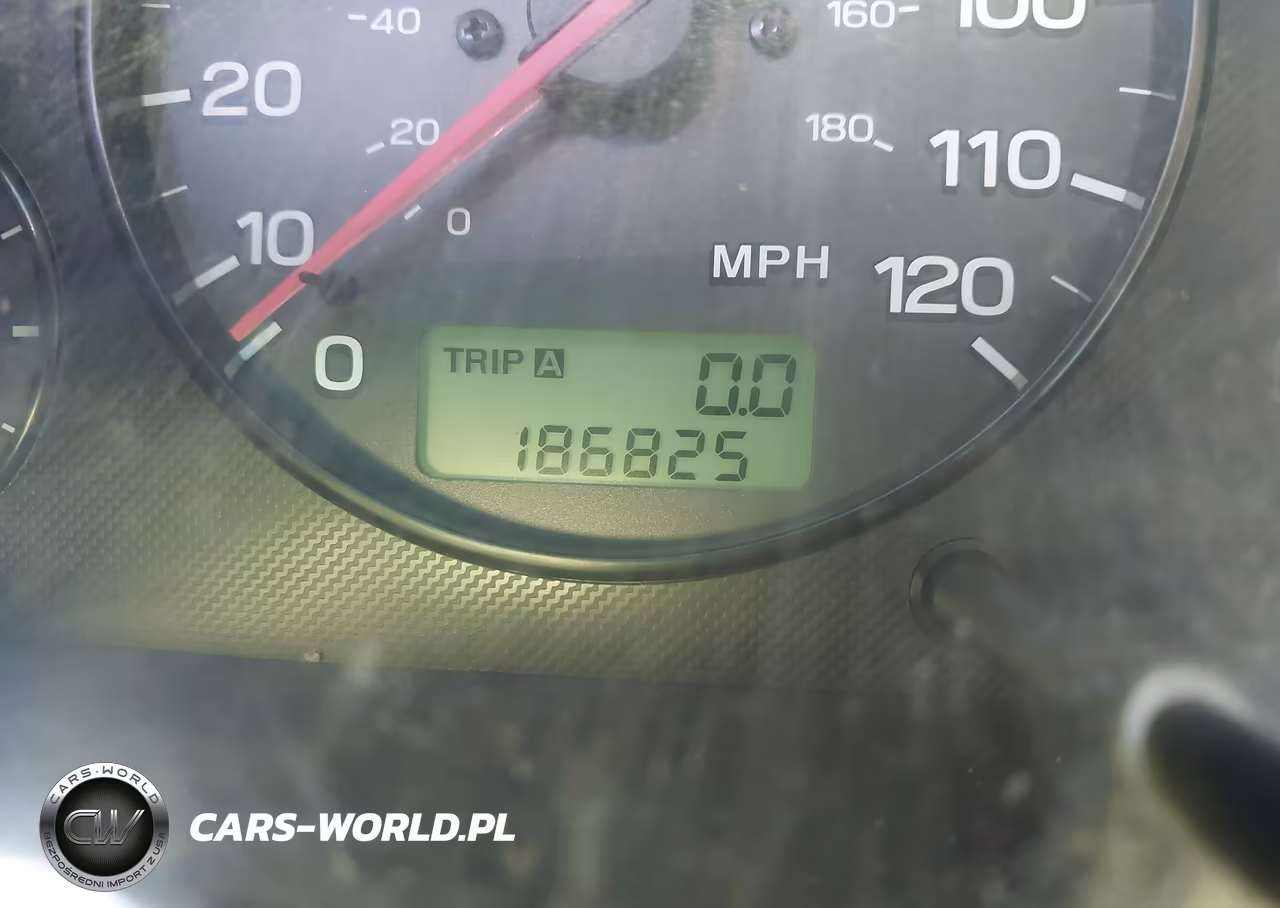 2001 Subaru Legacy L VIN:4S3BH635217301504 - 7