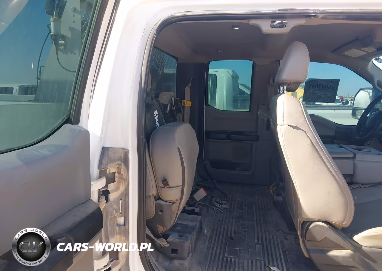 2019 Ford Super Duty F-350 Drw Xl VIN:1FD8X3HT5KEC31380 - 8