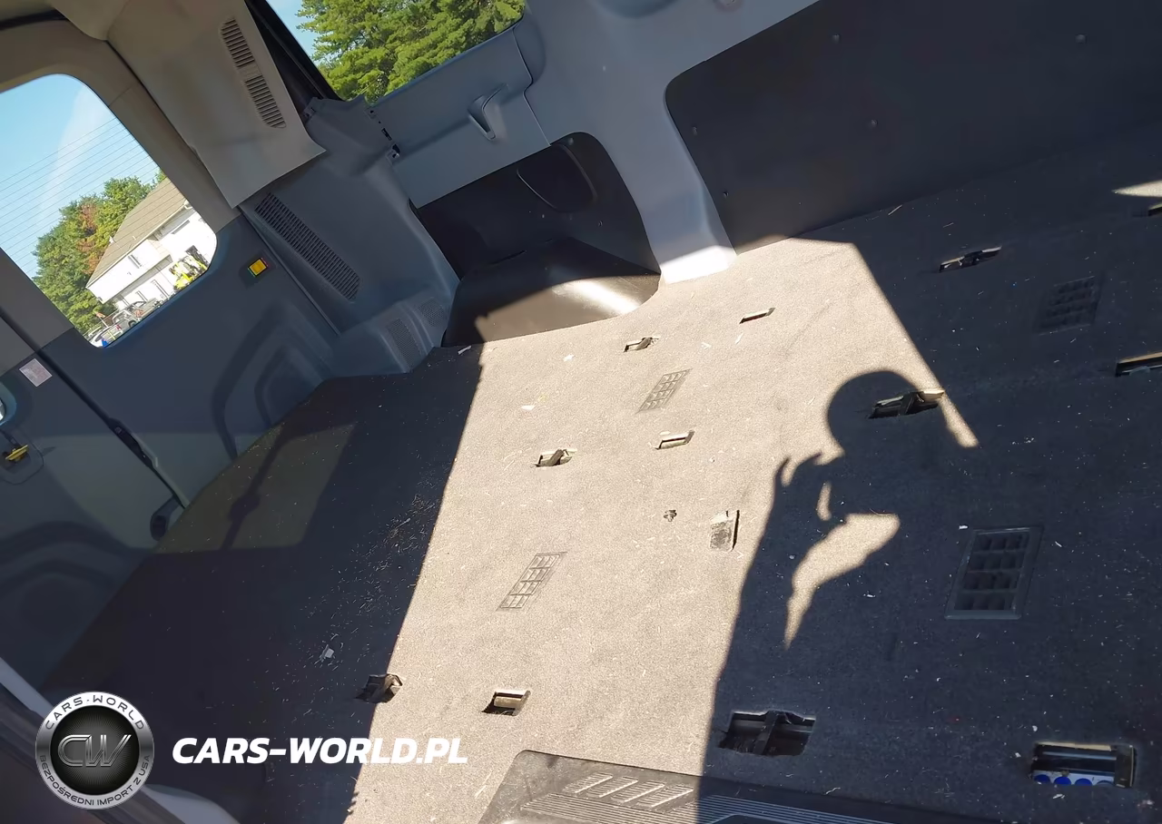 2019 Ford Transit-150 Xlt VIN:1FDZK1CGXKKB37580 - 8