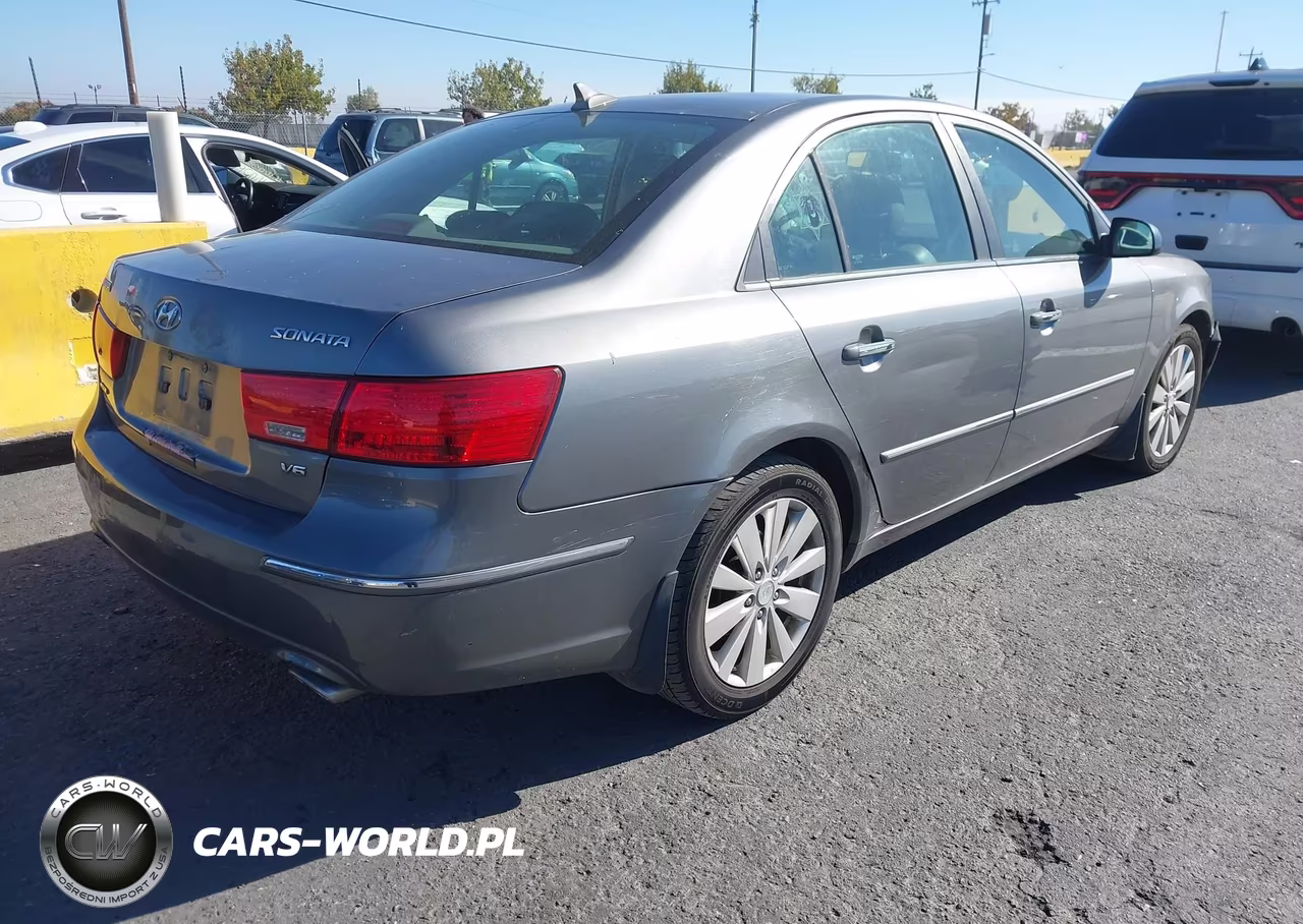 2009 Hyundai Sonata Limited V6 VIN:5NPEU46F59H564403 - 4